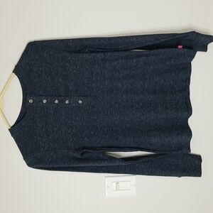 LEVI'S Womens Henley top NWT